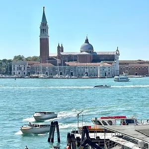 The B Collection - San Marco Riva Schiavoni Apartment