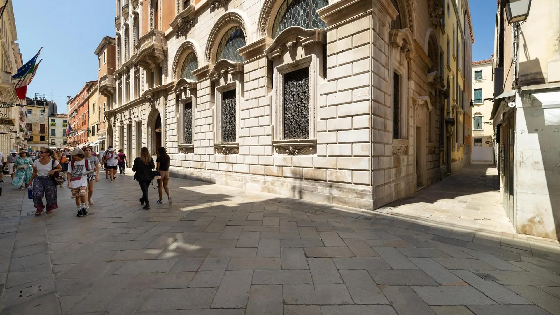San Marco Canal View By Bricola Apartments Venice
