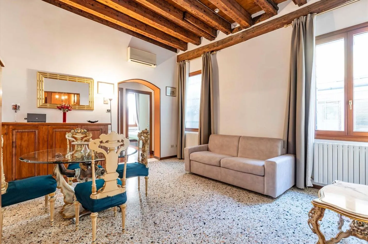 San Marco Canal View By Bricola Apartments Venice
